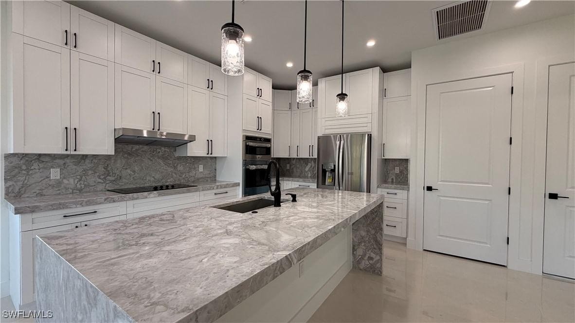 4710 Acadia Lane, Naples, FL 34112 photo 4