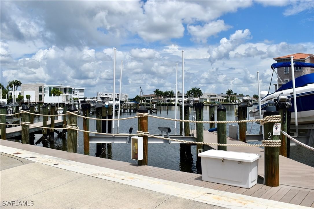 4090 Gulf Shore Boulevard N, Naples, FL 34103 photo 3