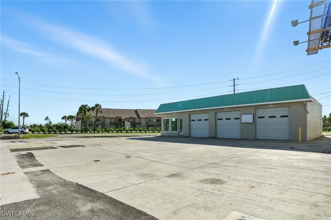 19003 San Carlos Boulevard, Fort Myers Beach, FL 33931 photo 5