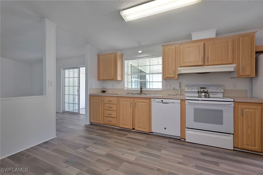 276 Grosbeak Lane #276, Naples, FL 34114 photo 5