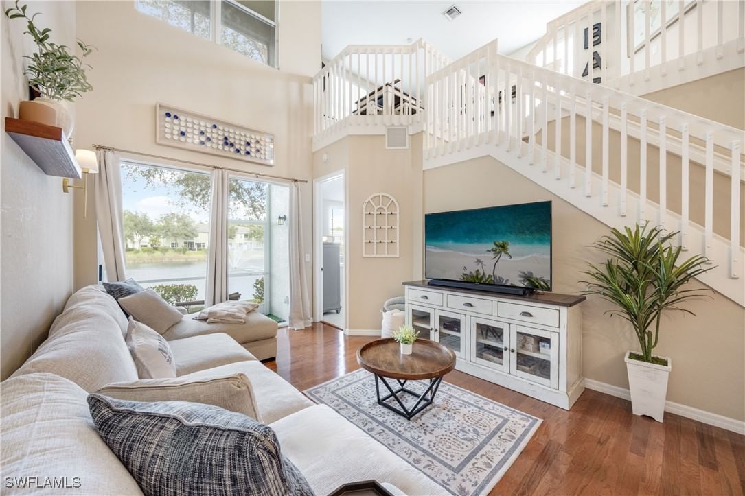 1320 Mariposa Circle #104, Naples, FL 34105 photo 5