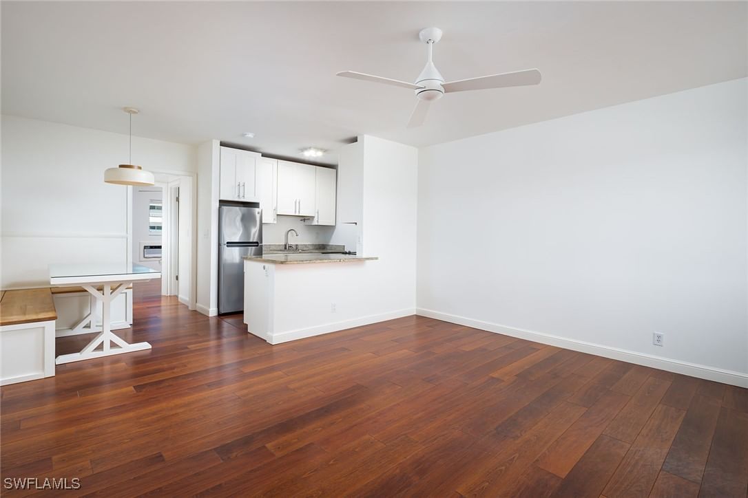 421 12th Avenue S #A14, Naples, FL 34102 photo 2
