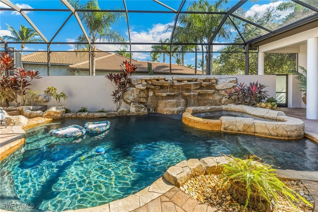 7749 Classics Drive, Naples, FL 34113 photo 4