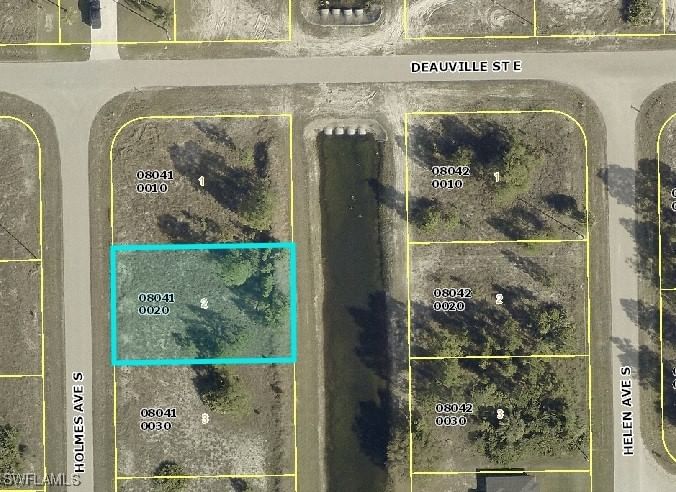 1129 Holmes Avenue S, Lehigh Acres, FL 33974 photo 3