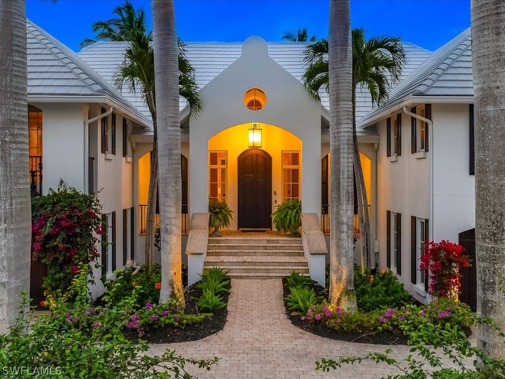 1750 4th Street S, Naples, FL 34102 photo 2