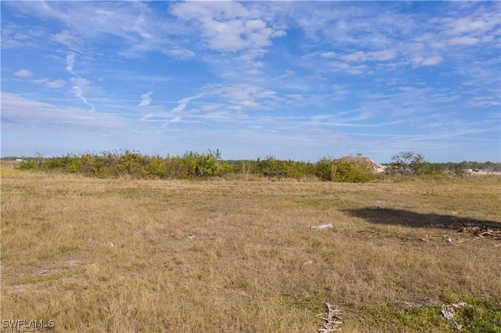 3923 NW 33rd Place, Cape Coral, FL 33993 photo 4