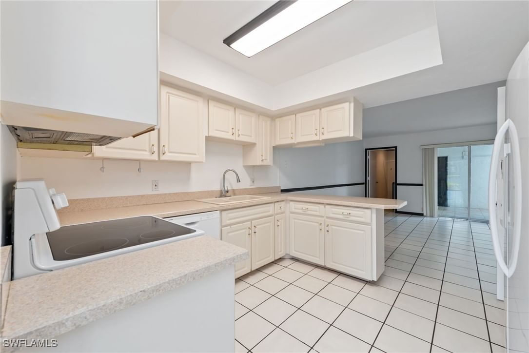 494 Bristle Cone Lane #48, Naples, FL 34113 photo 4