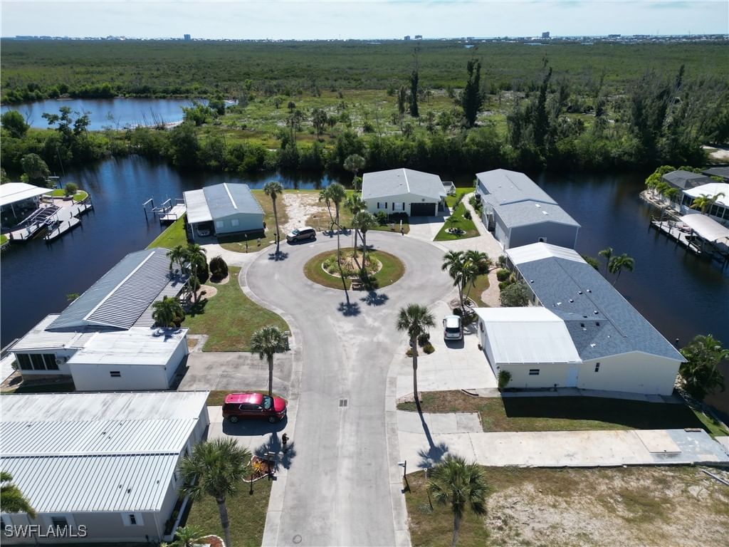 17940 Peppard Drive, Fort Myers Beach, FL 33931 photo 2