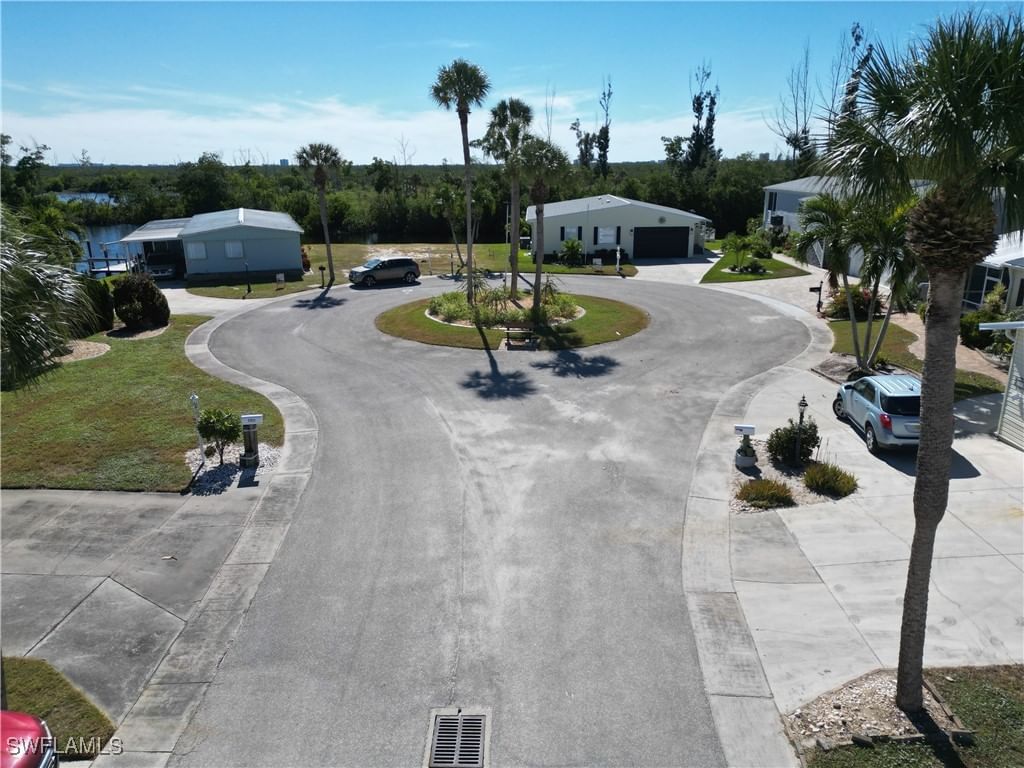 17910 Peppard Drive, Fort Myers Beach, FL 33931 photo 4