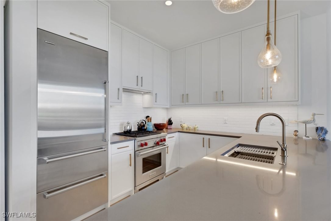 850 Central Ave #303, Naples, FL 34102 photo 4
