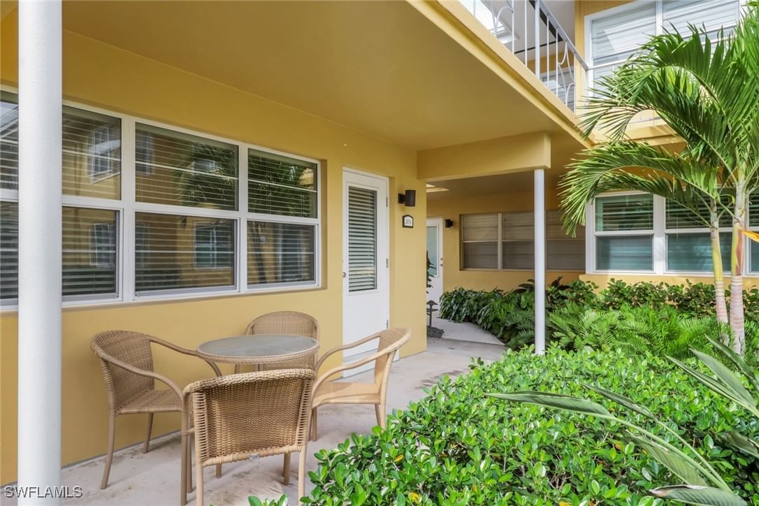 207 8th Avenue S #207A, Naples, FL 34102 photo 3