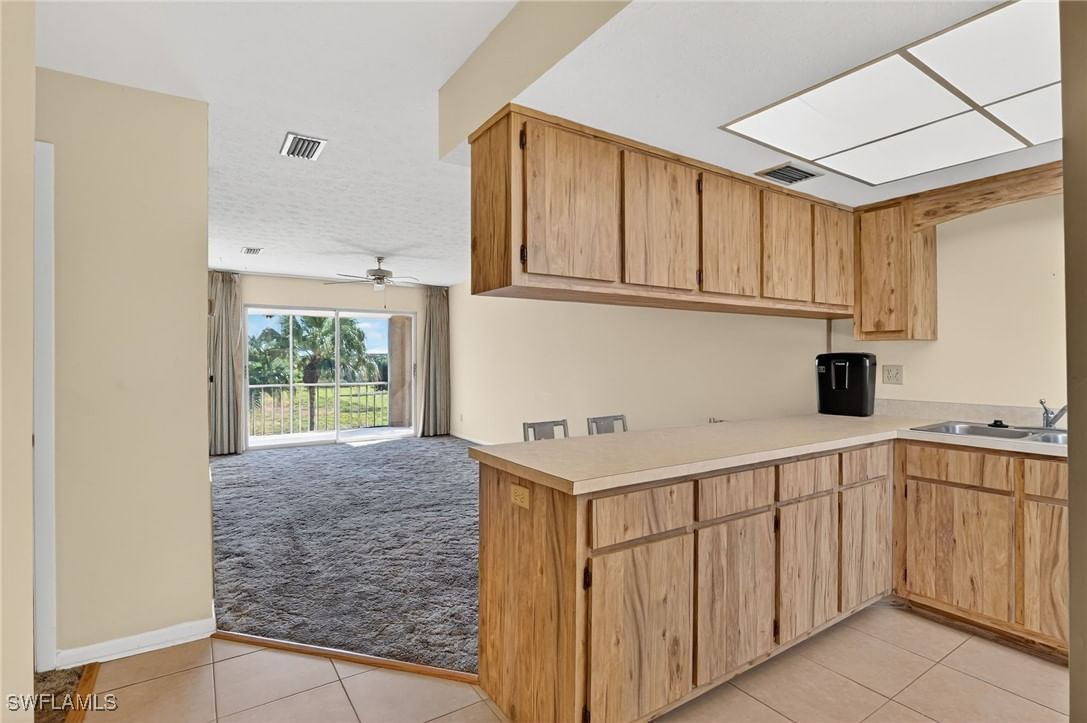 16031 Dublin Circle #204, Fort Myers, FL 33908 photo 3