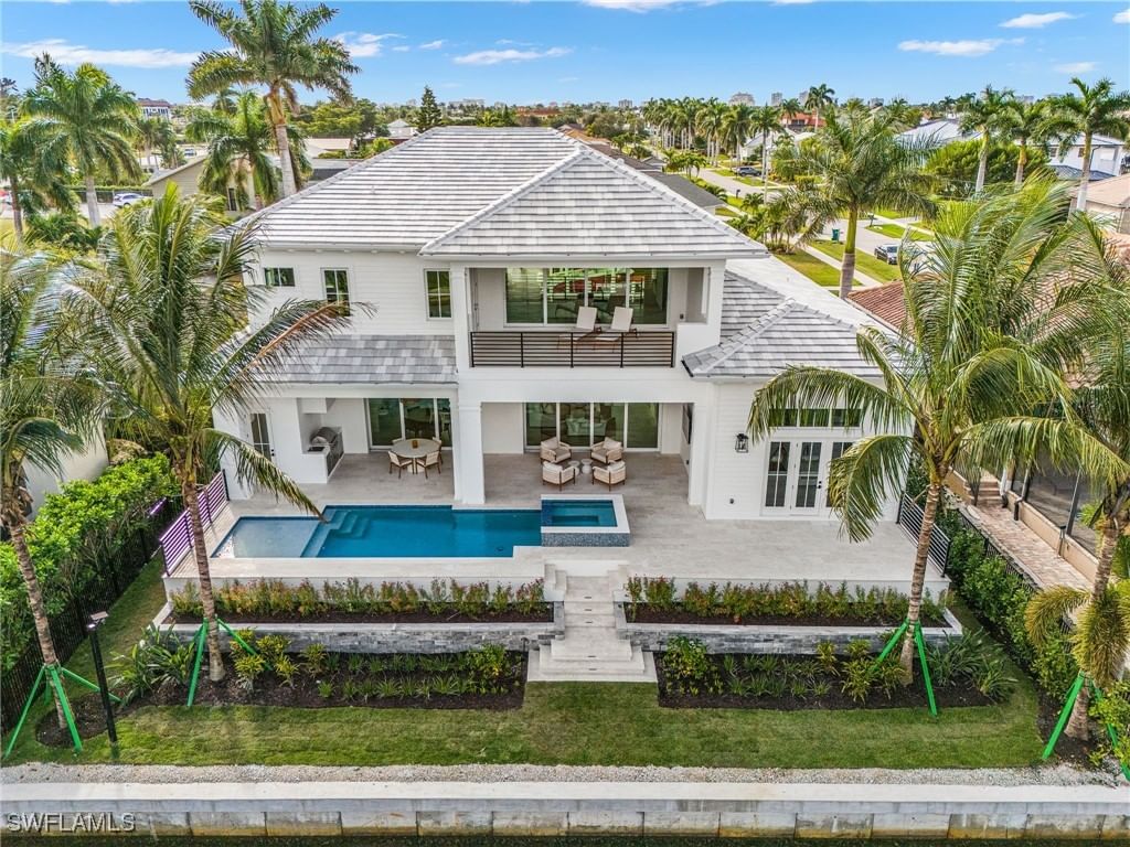 25 Covewood Court, Marco Island, FL 34145 photo 2