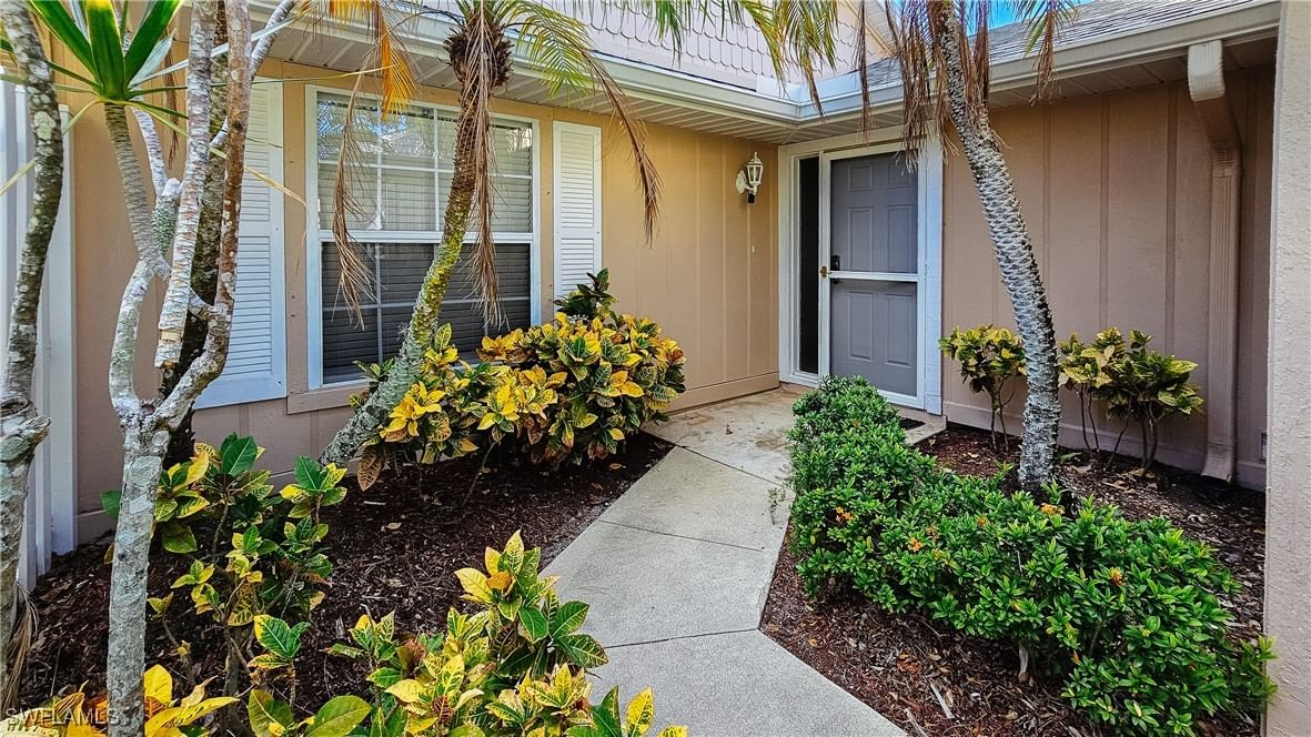 14805 Crooked Pond Court, Fort Myers, FL 33908 photo 4