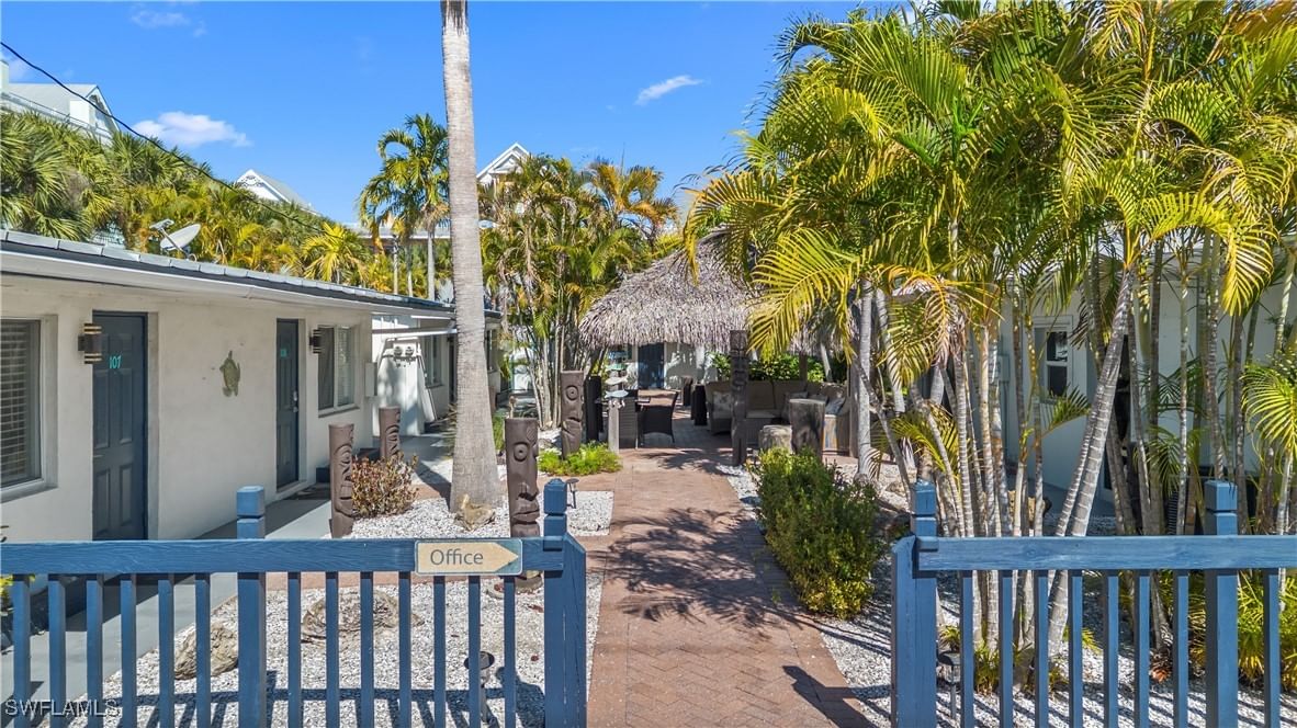 4330 Bonita Beach Road, Bonita Springs, FL 34134 photo 5