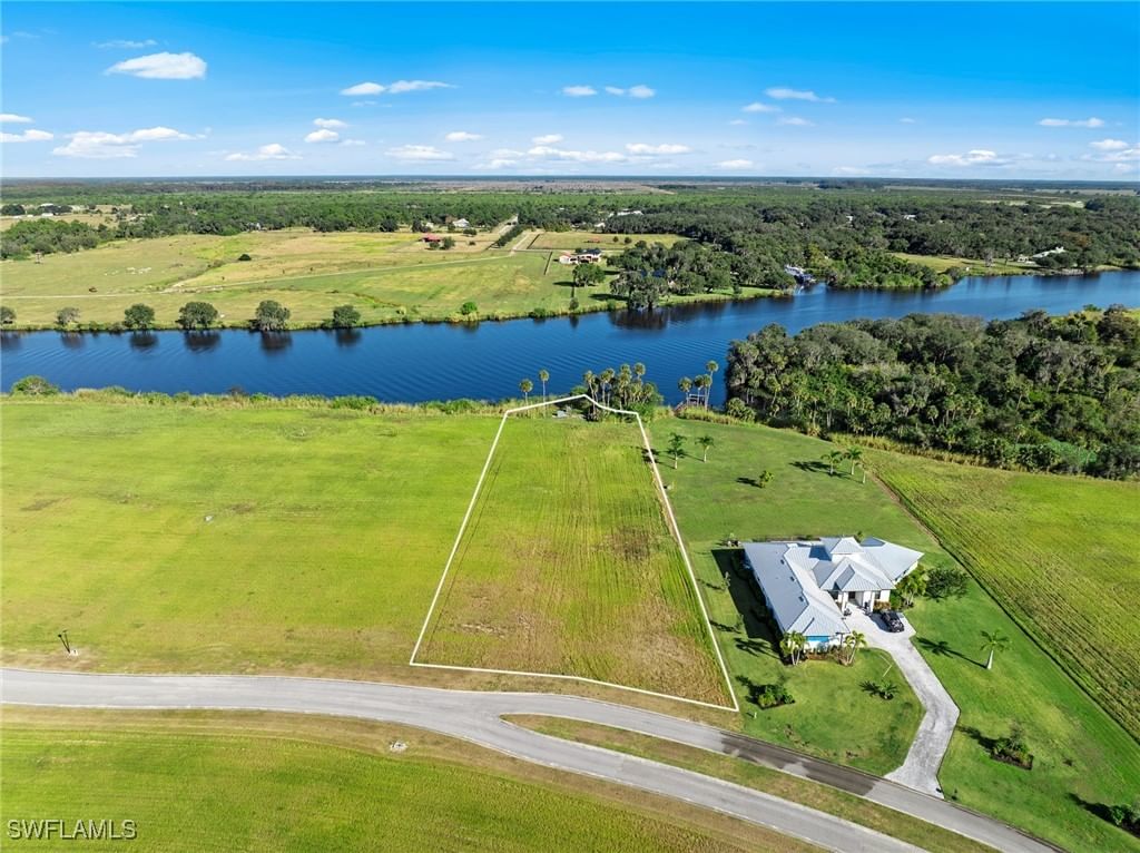 22821 Yellow Button Lane, Alva, FL 33920 photo 2