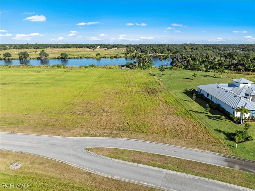 22821 Yellow Button Lane, Alva, FL 33920 photo 4