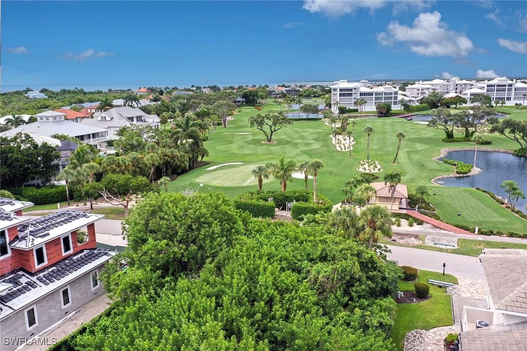 321 Hideaway Circle S, Marco Island, FL 34145 photo 4