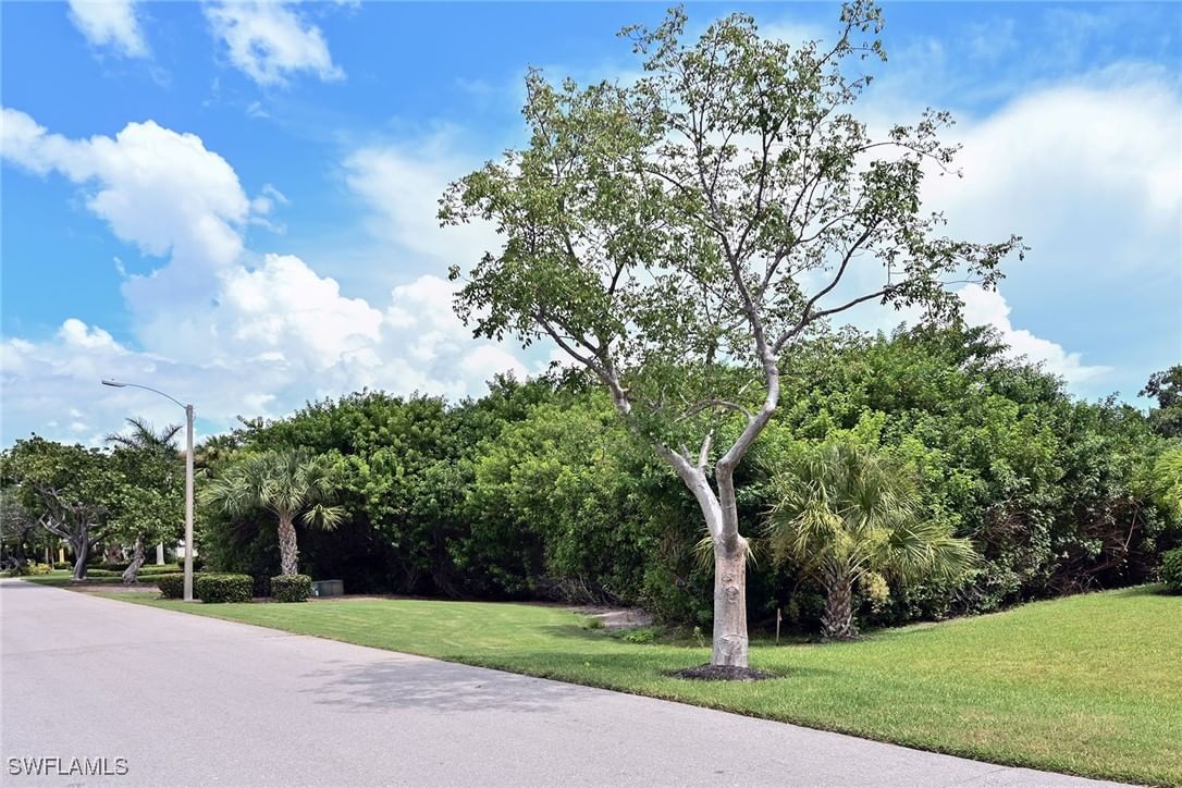 321 Hideaway Circle S, Marco Island, FL 34145 photo 5