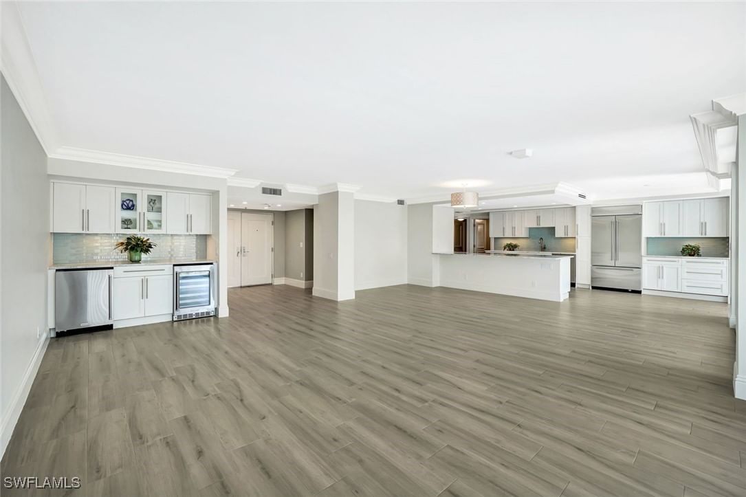 4401 Gulf Shore Boulevard N #C205, Naples, FL 34103 photo 2
