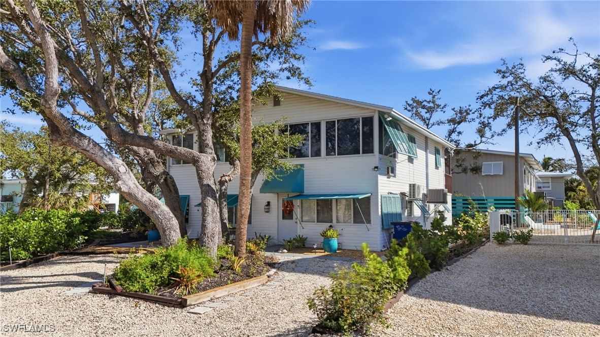 5474 Oak Ridge Avenue, Fort Myers Beach, FL 33931 photo 4
