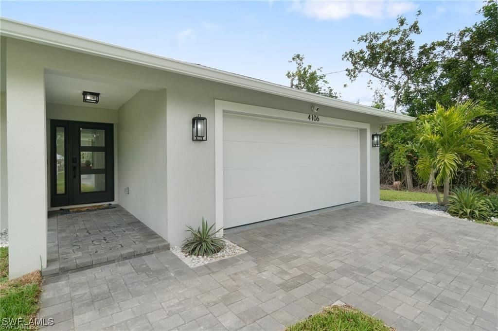 4106 3rd Avenue SW, Naples, FL 34119 photo 2