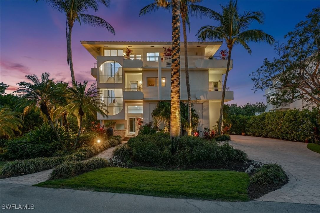 616 WATERSIDE Drive, Marco Island, FL 34145 photo 2