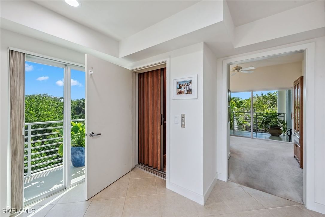 616 WATERSIDE Drive, Marco Island, FL 34145 photo 4