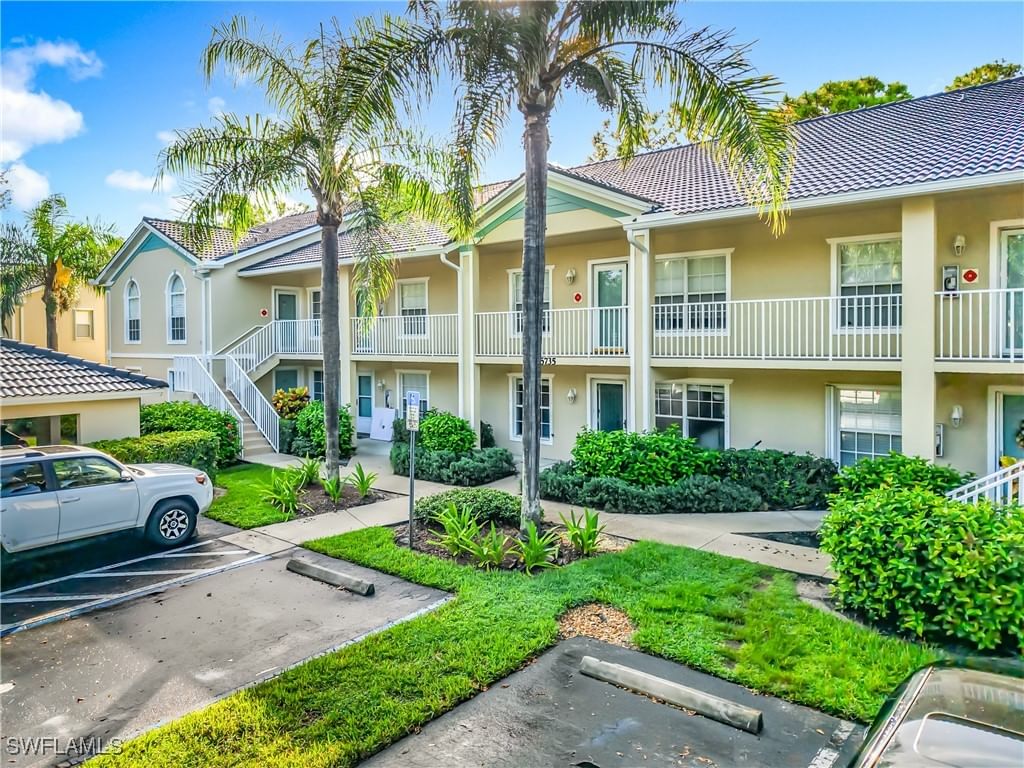 25735 LAKE AMELIA Way #103, Bonita Springs, FL 34135 photo 2