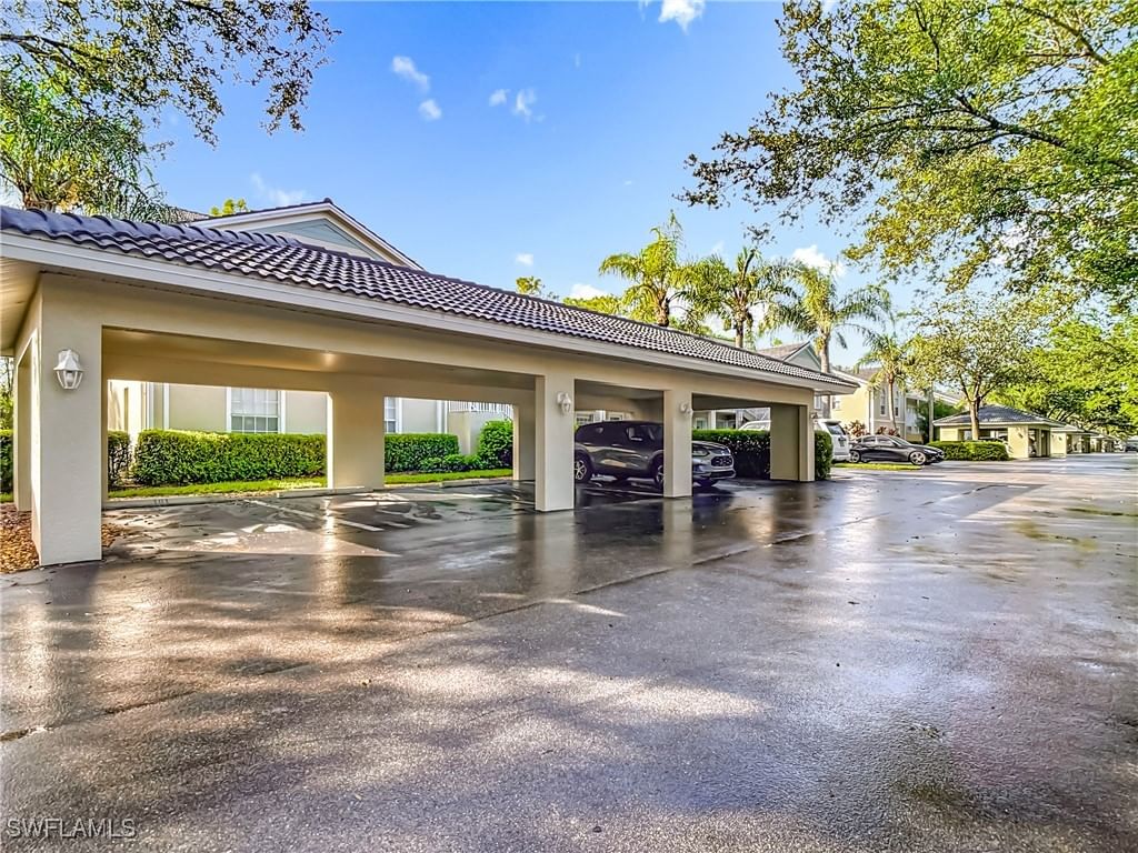 25735 LAKE AMELIA Way #103, Bonita Springs, FL 34135 photo 4