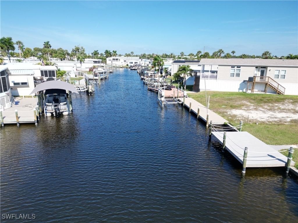 17631 Stevens Boulevard, Fort Myers Beach, FL 33931 photo 4
