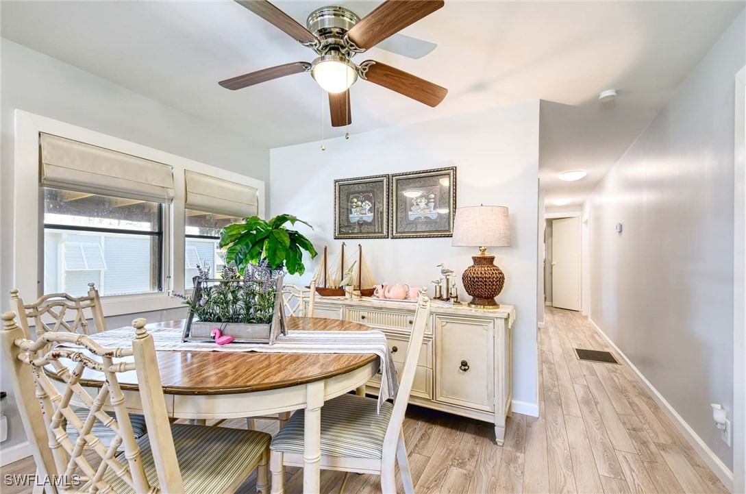 41 Sonderhen Drive, Naples, FL 34114 photo 3