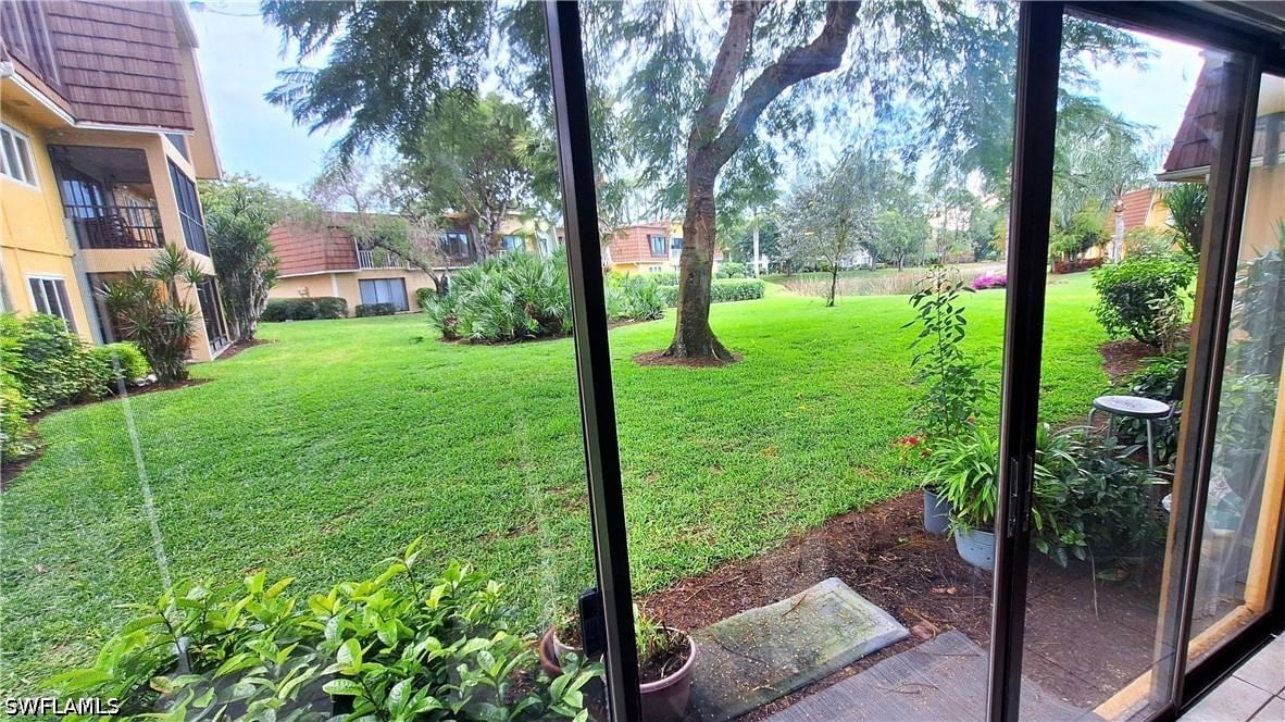 406 Meadowlark Lane #406A, Naples, FL 34105 photo 4