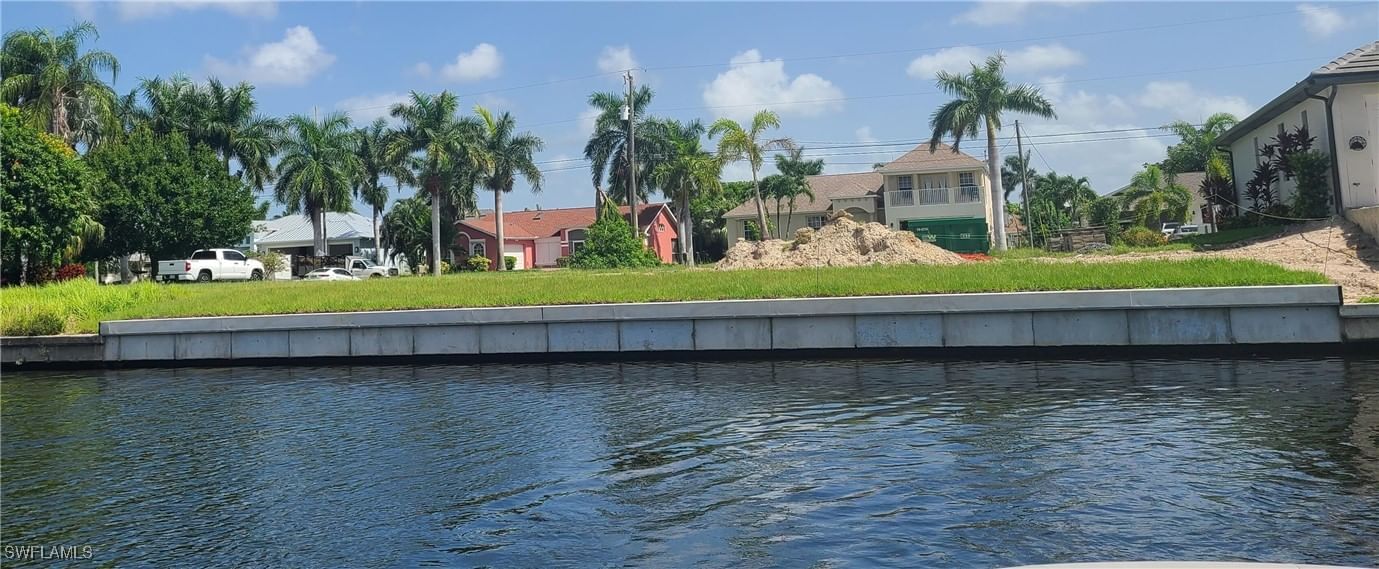 2712 SW 37th Terrace, Cape Coral, FL 33914 photo 3