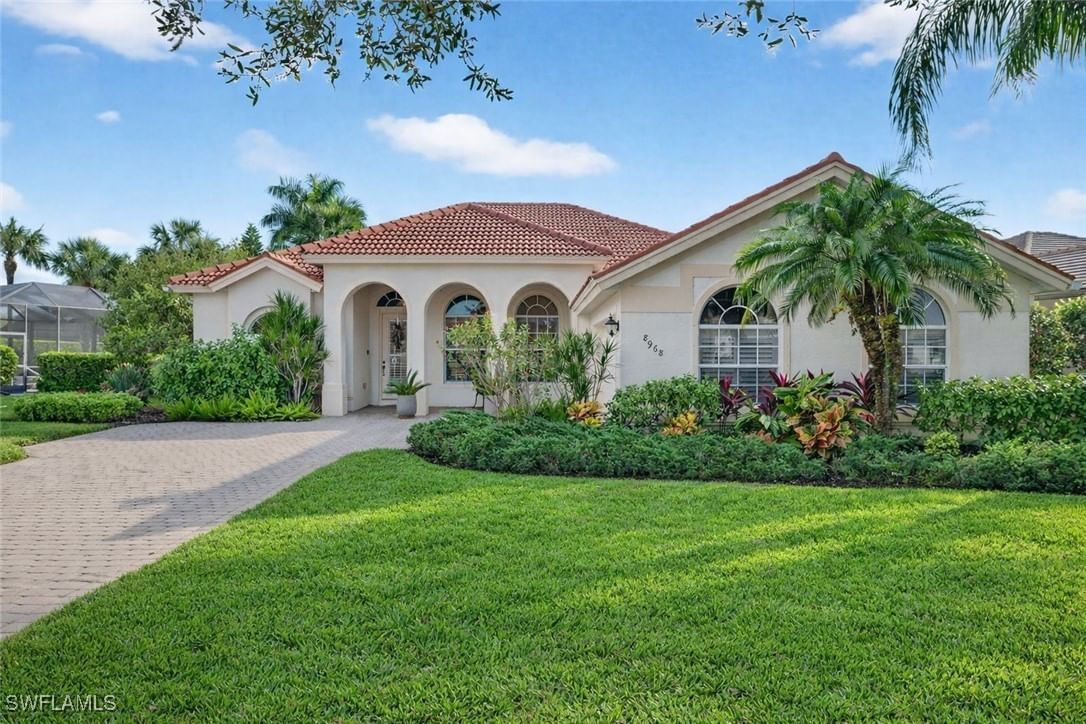 8968 MORGAN Court, Naples, FL 34113 photo 3