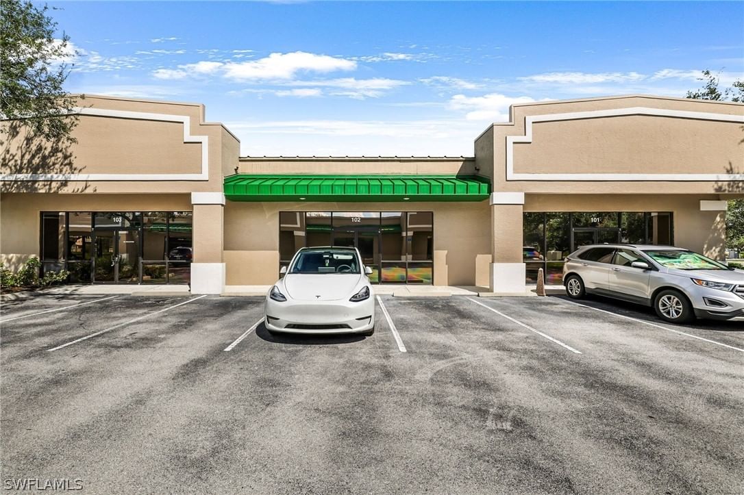 8991 Daniels Center Drive #102, Fort Myers, FL 33912 photo 2