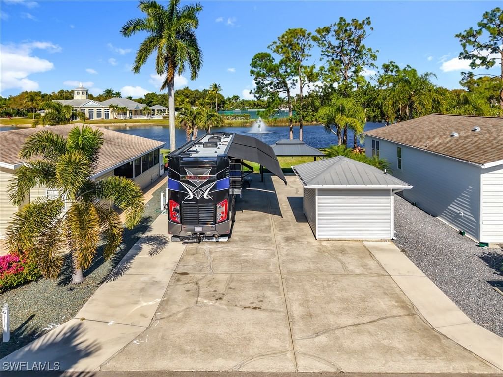 5934 Brightwood Drive, Fort Myers, FL 33905 photo 3