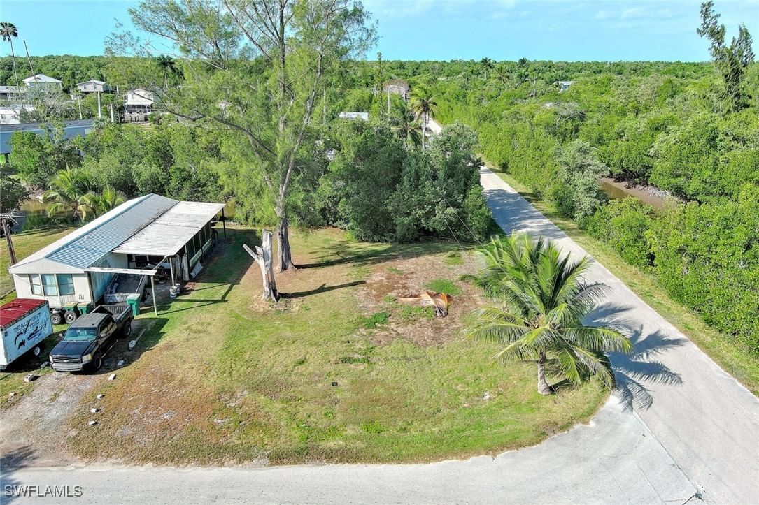 104 Egret Lane, Everglades City, FL 34139 photo 2