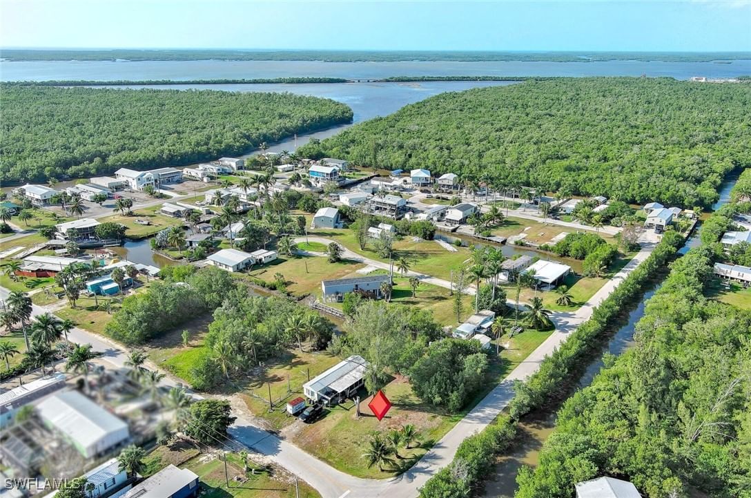 104 Egret Lane, Everglades City, FL 34139 photo 4