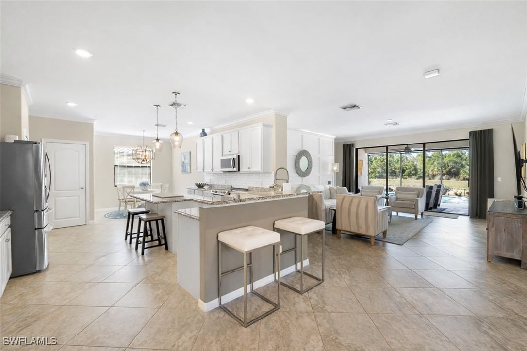 4698 Abaca Circle, Naples, FL 34119 photo 3