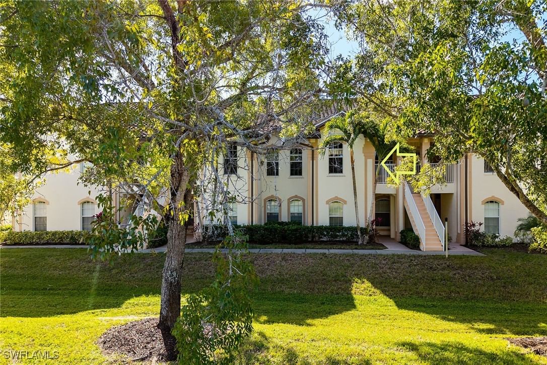 290 Newport Drive #107, Naples, FL 34114 photo 3