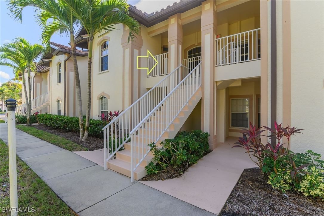 290 Newport Drive #107, Naples, FL 34114 photo 5