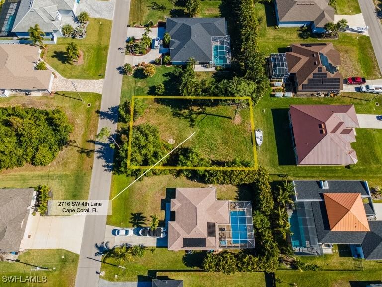 2716 SW 4th Lane, Cape Coral, FL 33991 photo 2