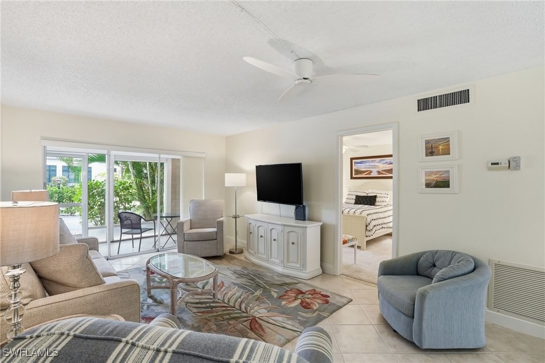 3150 Binnacle Drive #115, Naples, FL 34103 photo 4