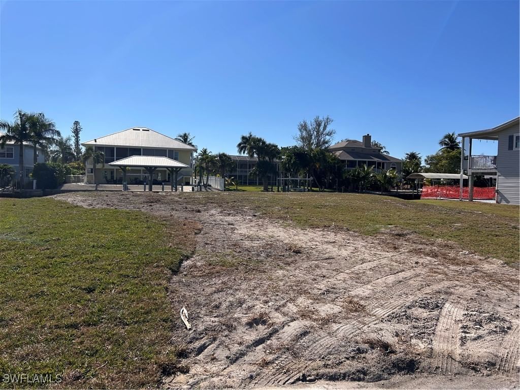 14 Pepita Street, Fort Myers Beach, FL 33931 photo 3