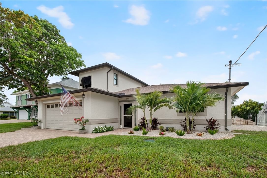 190 Tahiti Circle, Naples, FL 34113 photo 2