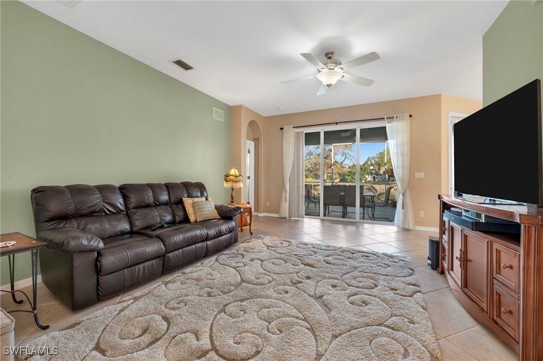 3685 Yosemite Court, Naples, FL 34116 photo 3