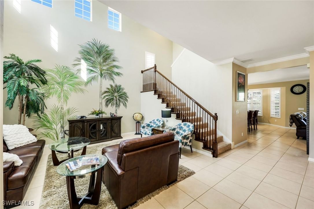 8493 Laurel Lakes Boulevard, Naples, FL 34119 photo 5
