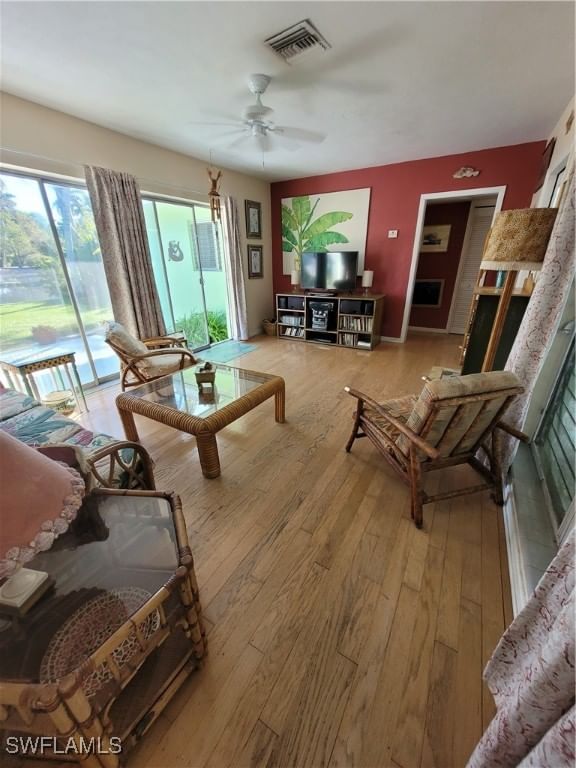 870 Forest Avenue, Naples, FL 34102 photo 3