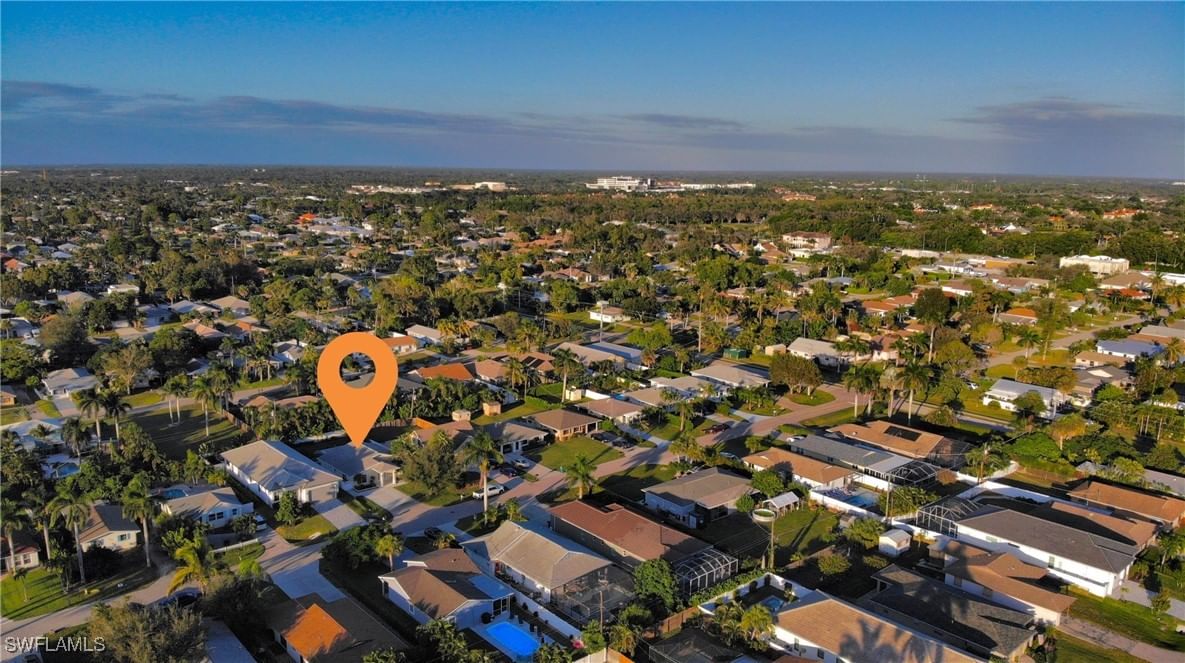 771 94th Avenue N, Naples, FL 34108 photo 2